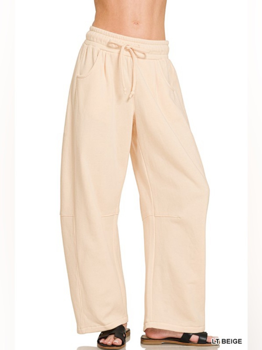 Zenana Outfitters light beige fleece barrel leg sweatpants